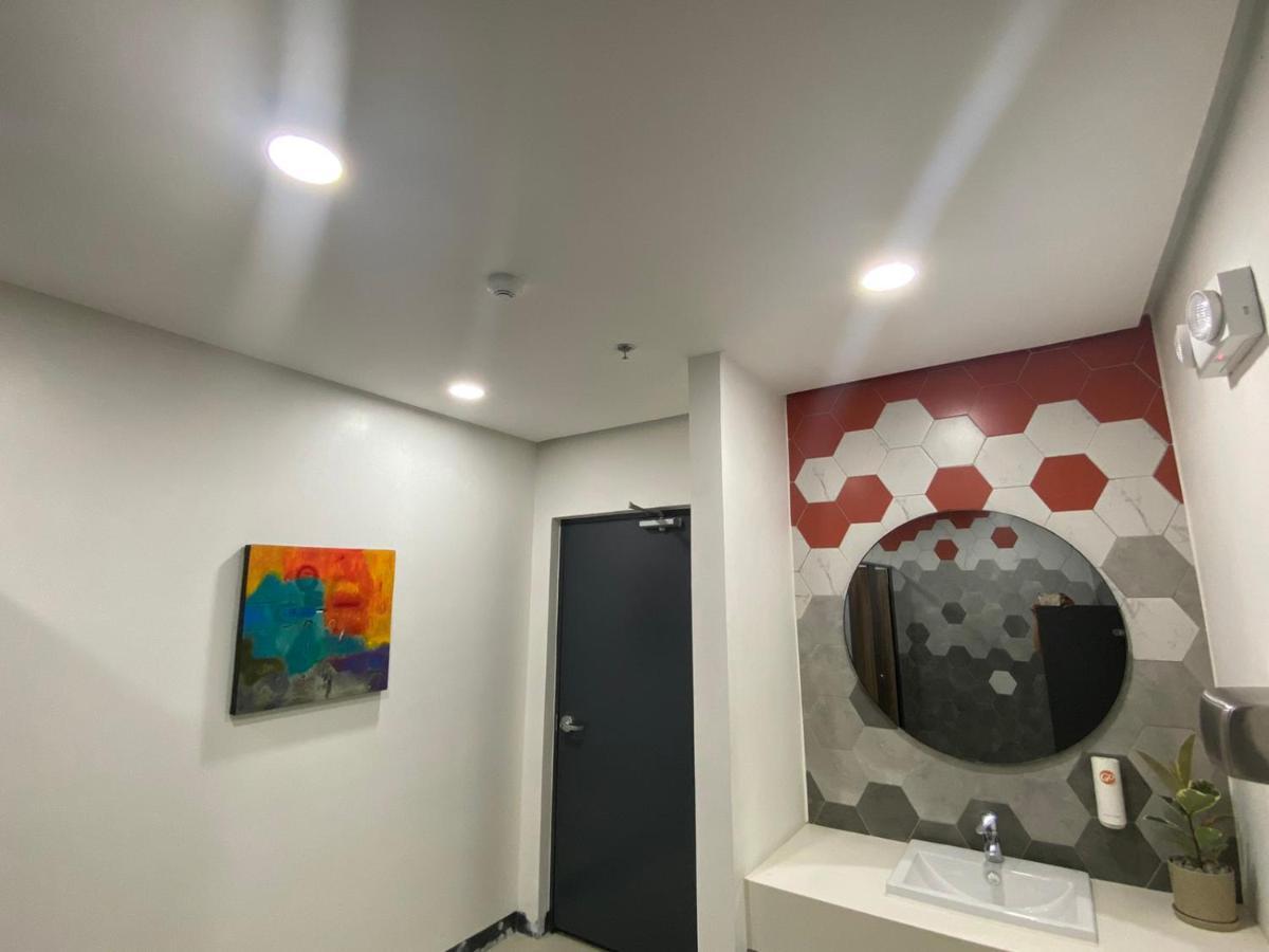 Go Hotels Plus Tuguegarao Exterior photo