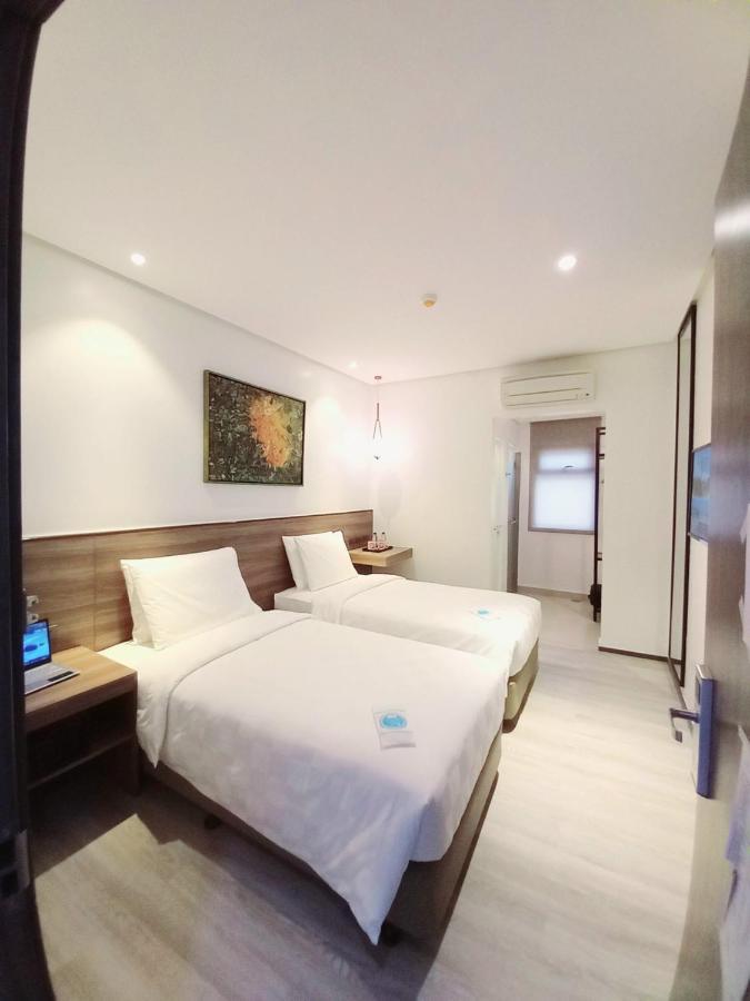 Go Hotels Plus Tuguegarao Exterior photo